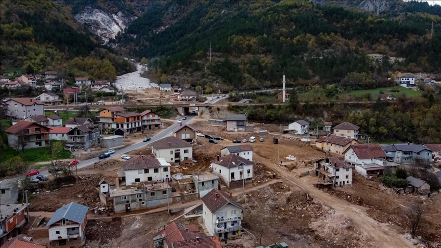 VRIJEME PROLAZI: Milione za poplavljene u BiH blokirala politika