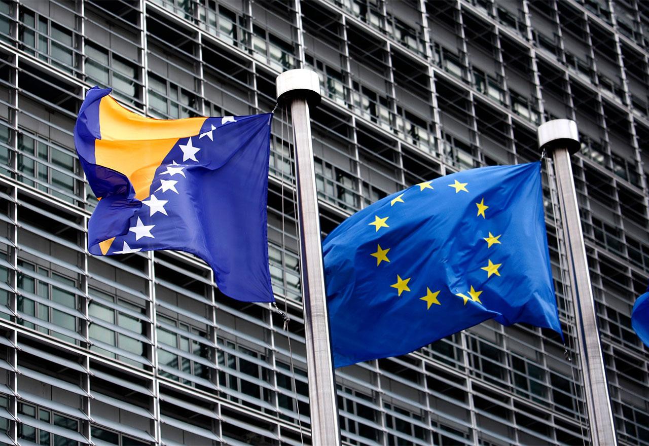 INICIJATIVA ZA MONITORING EU INTEGRACIJA: Zakoni usvojeni u RS prijete da nepopravljivo naruše put BiH ka Briselu INICIJATIVA ZA MONITORING EU INTEGRACIJA: Zakoni usvojeni u RS prijete da nepopravljivo naruše put BiH ka Briselu