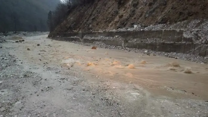 POPLAVE OPET PRIJETE JABLANICI: U nekoliko sela evakuirano stanovništvo