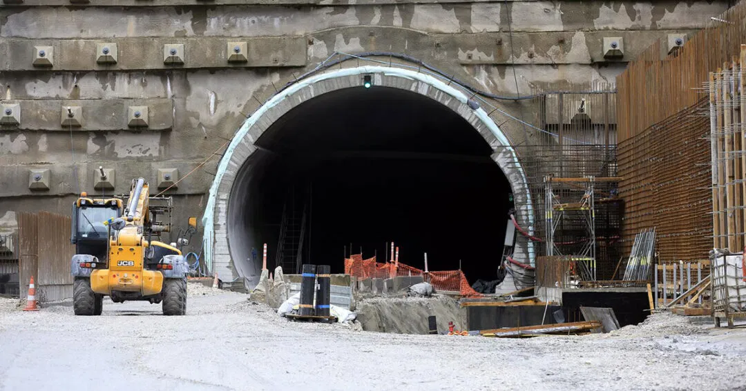 MUTNE RADNJE NA DVA PROJEKTA AUTOPUTA U FBIH: Građani “ispaštaju” za 10 miliona KM?