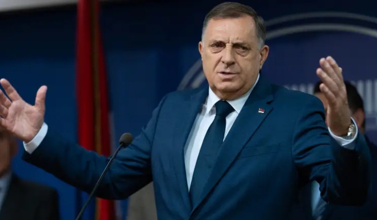 NIKO VAŽNIJI OD NJEGA: Igor Dodik, osoba s crne liste, (za)štićena ličnost u Sarajevu NIKO VAŽNIJI OD NJEGA: Igor Dodik, osoba s crne liste, (za)štićena ličnost u Sarajevu