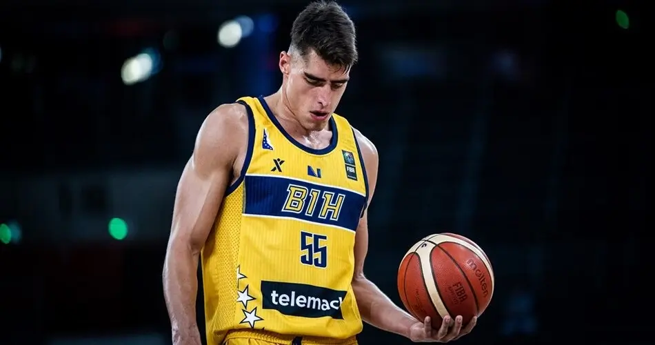 LUKA GARZA, PRIČA O JEDNOM SNU: “Dozvolite mi da budem ono što sam oduvijek bio  – ponosni Bosanac”