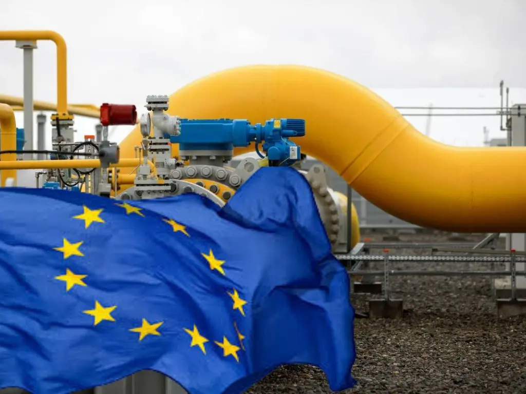 HISTORIJSKA ODLUKA: EU potpuno zabranjuje uvoz ruskog plina