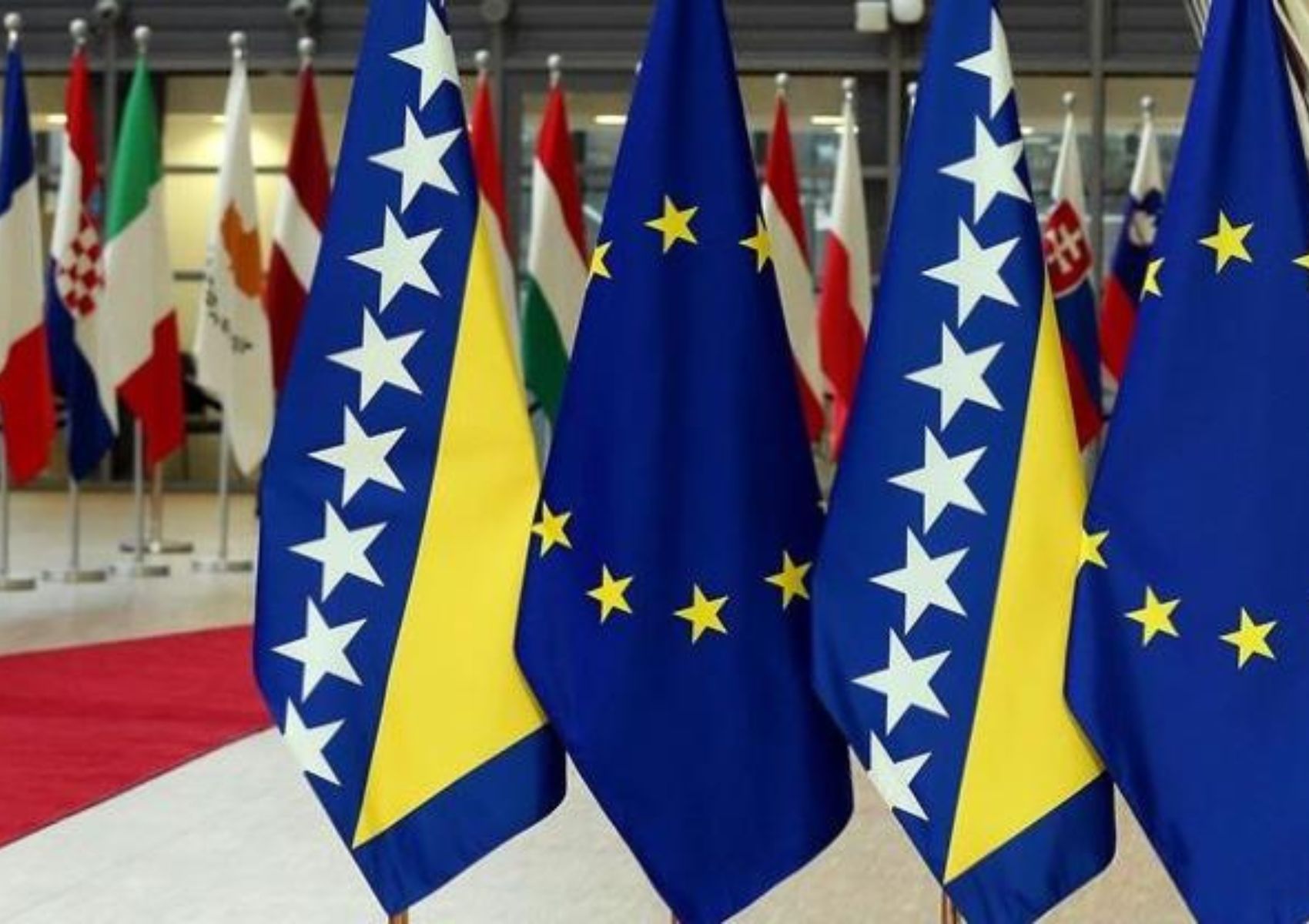 SVE SMO MOGLI MI DA JE DRUGI BIO PLAN: Politički zastoji i kriza vlasti 2025. usporavaju evropski put BiH